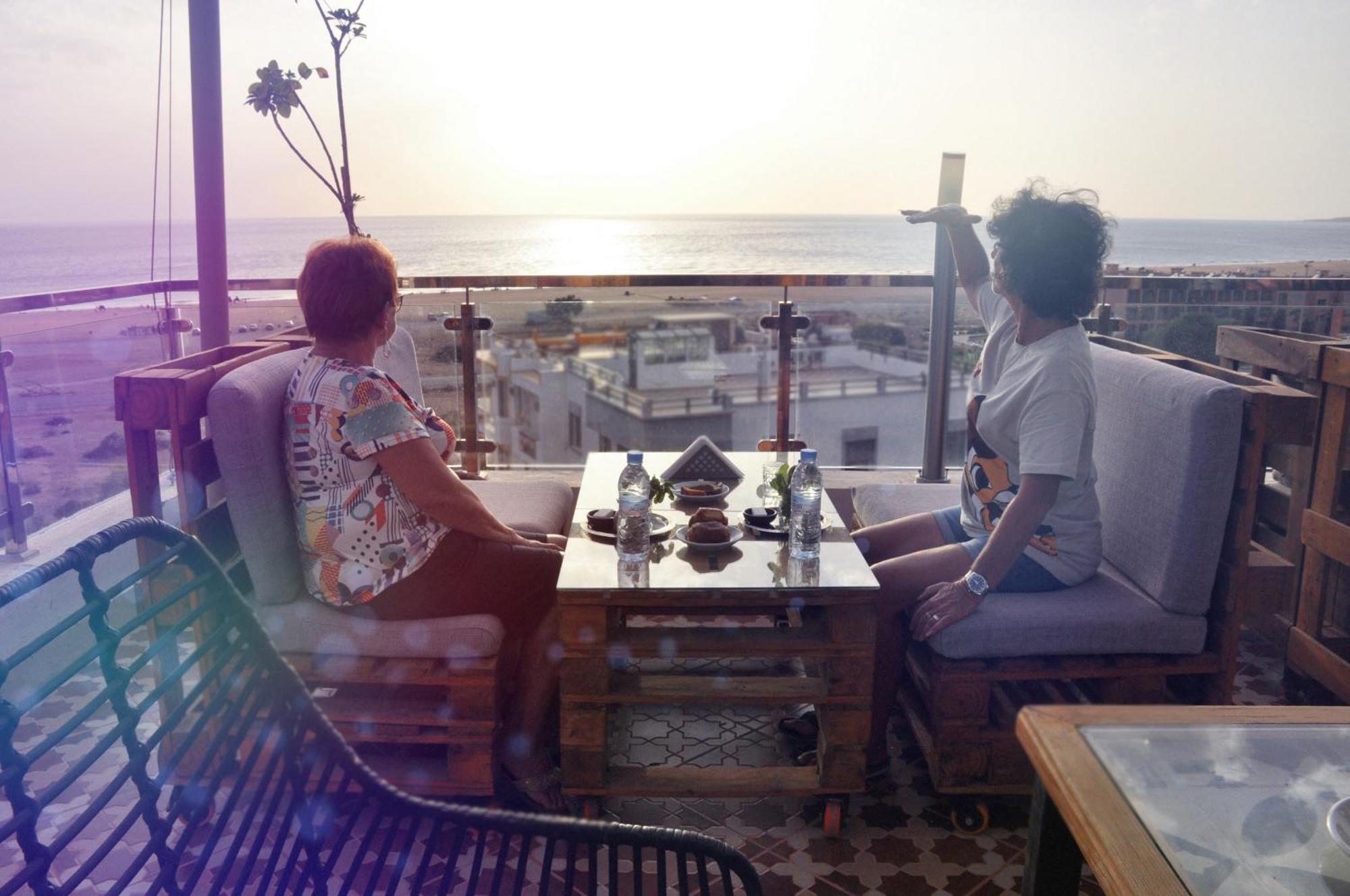 Blue Wave Lodge Agadir n'Ait Sa 外观 照片