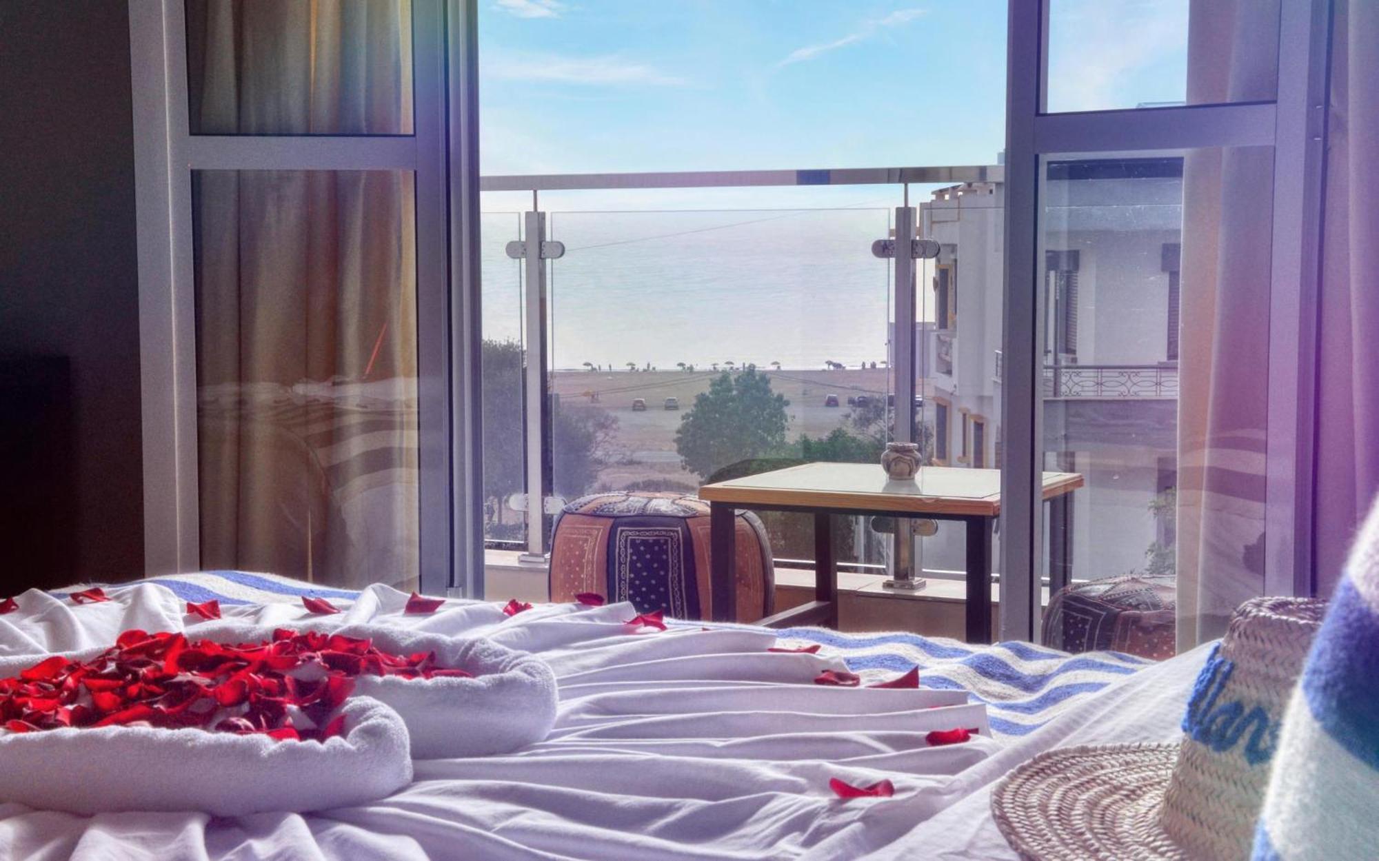 Blue Wave Lodge Agadir n'Ait Sa 客房 照片