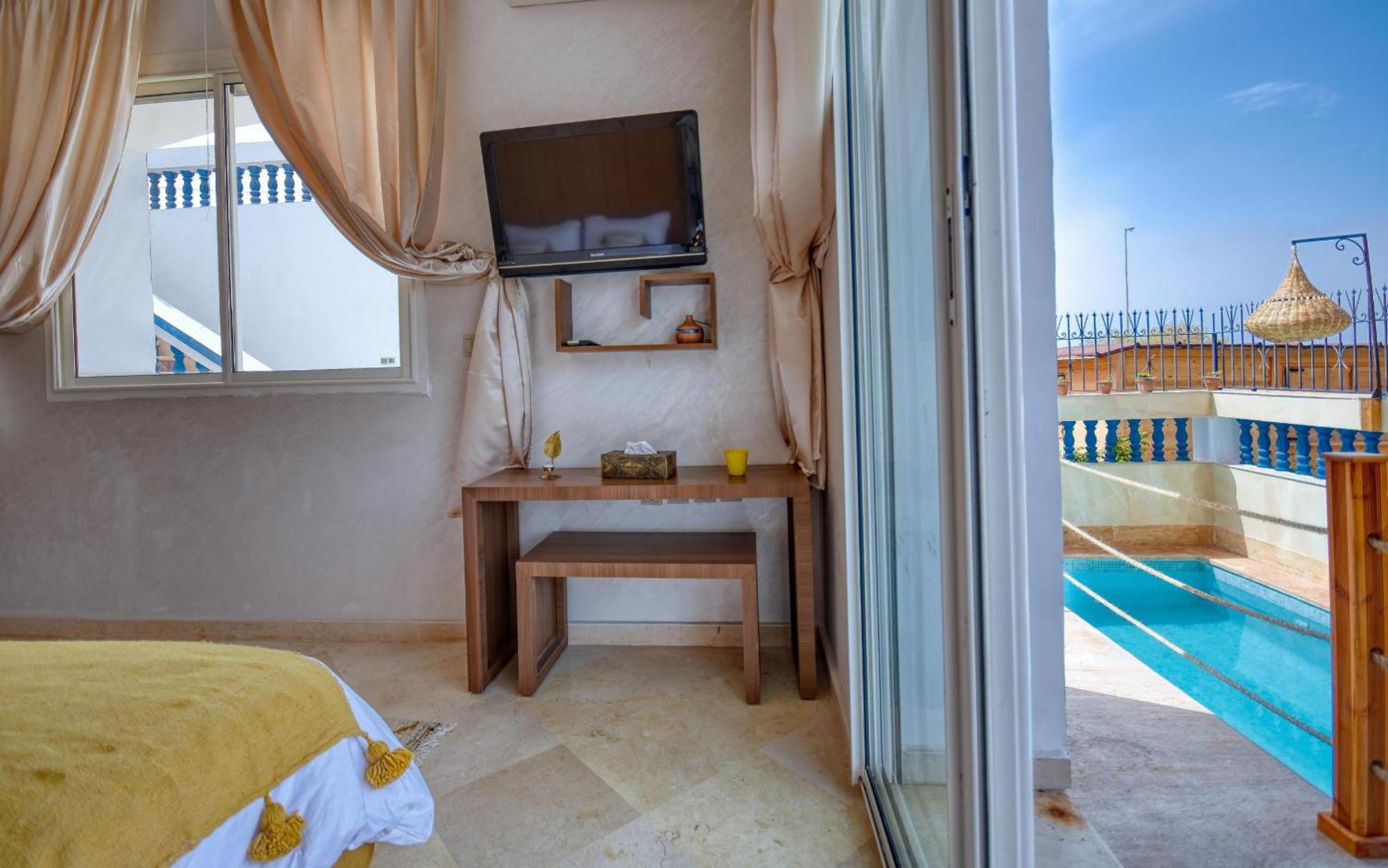 Blue Wave Lodge Agadir n'Ait Sa 客房 照片
